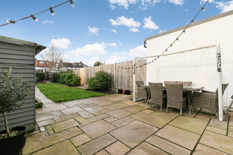 Aviemore Way, Beckenham, BR3