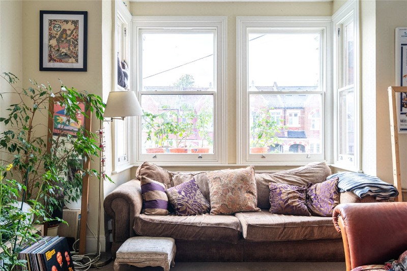 Gleneagle Road, London, SW16