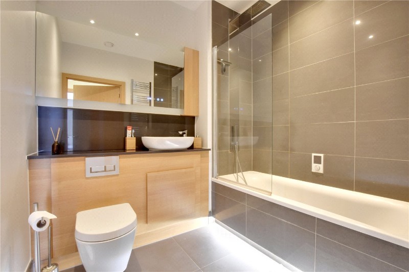 Telcon Way, London, SE10