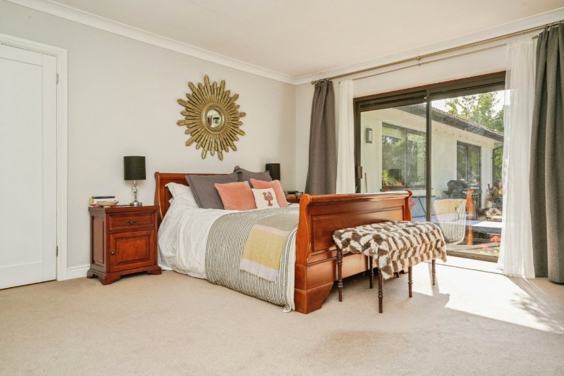 Silverthorn Close, Cheltenham, Gloucestershire, GL53