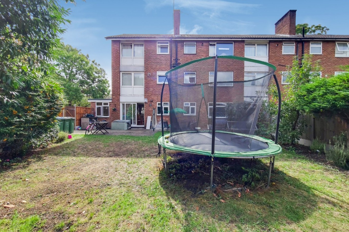3 bedroom property for sale in Courtlands Avenue, Lee, London, SE12