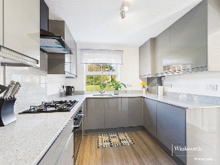 Benyon Court, Bath Road, Reading, Berkshire, RG1