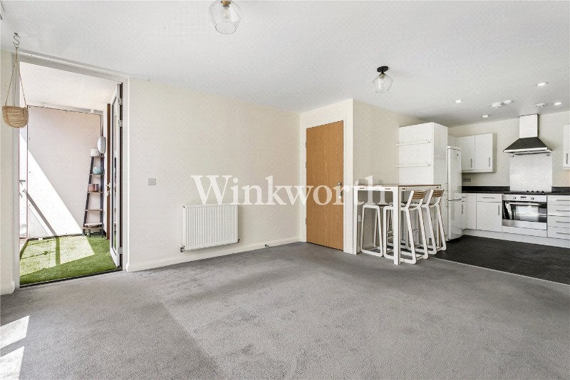 Daneland Walk, London, N17