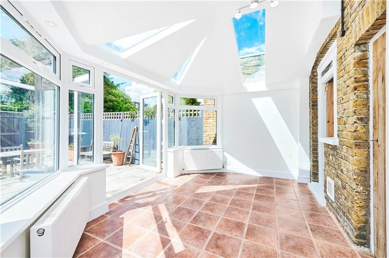 Martindale, East Sheen, London, SW14