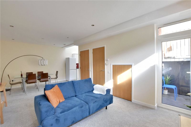 Hedgley Mews, Lee, London, SE12