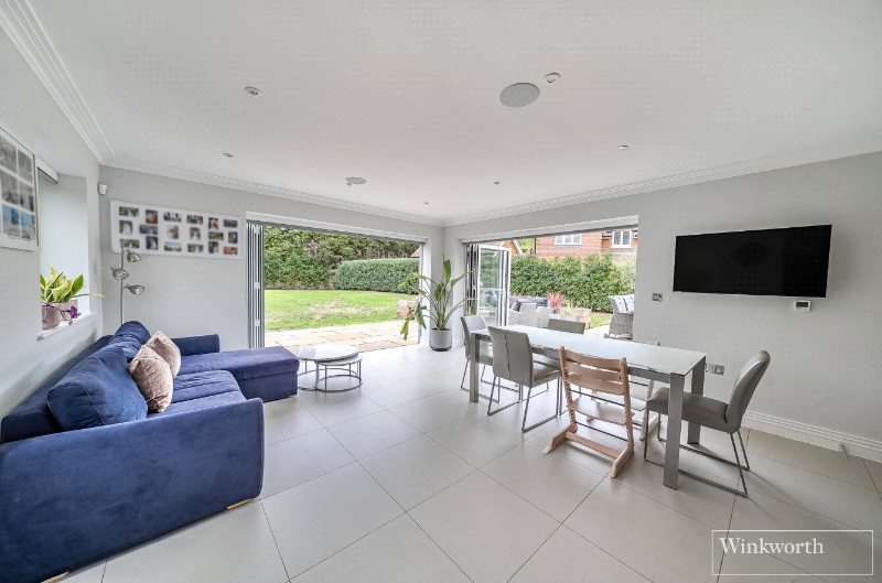 Clappers Lane, Chobham, Woking, Surrey, GU24