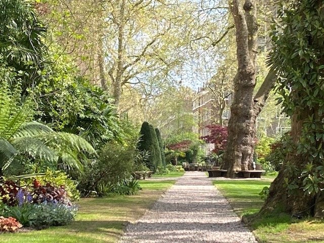 Hyde Park Square, Hyde Park, W2