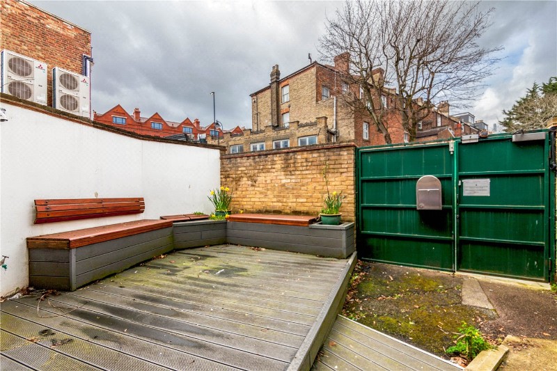 Northwood Road, London, N6