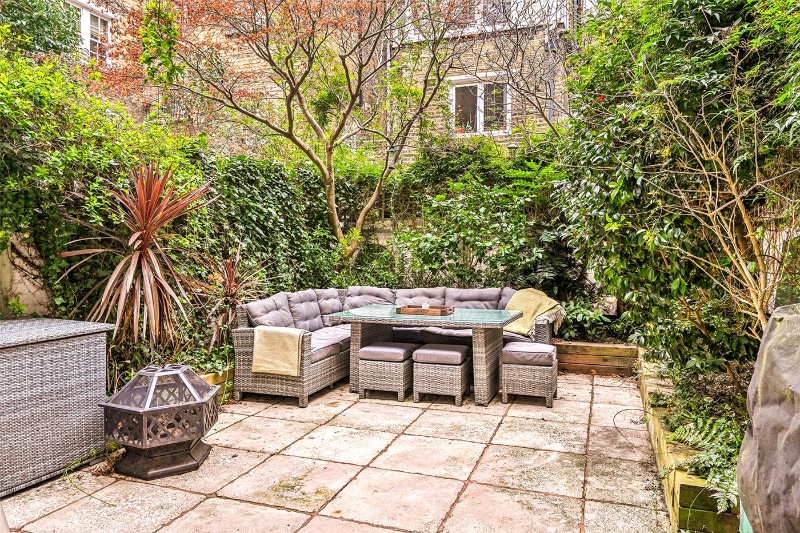 Alderney Street, London, SW1V