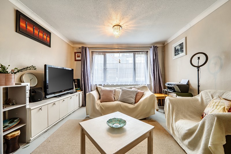 Paddock Close, London, SE26