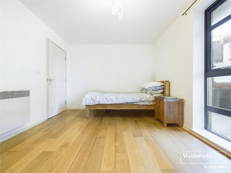 Kennet Street, Reading, Berkshire, RG1