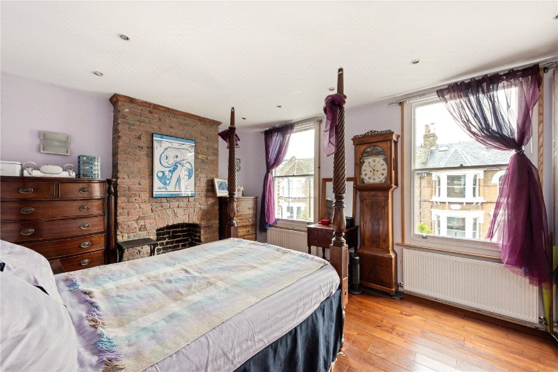 Listria Park, London, N16