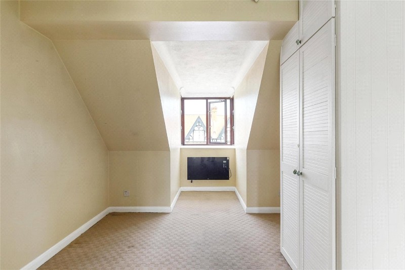 Mowbray Road, London, SE19
