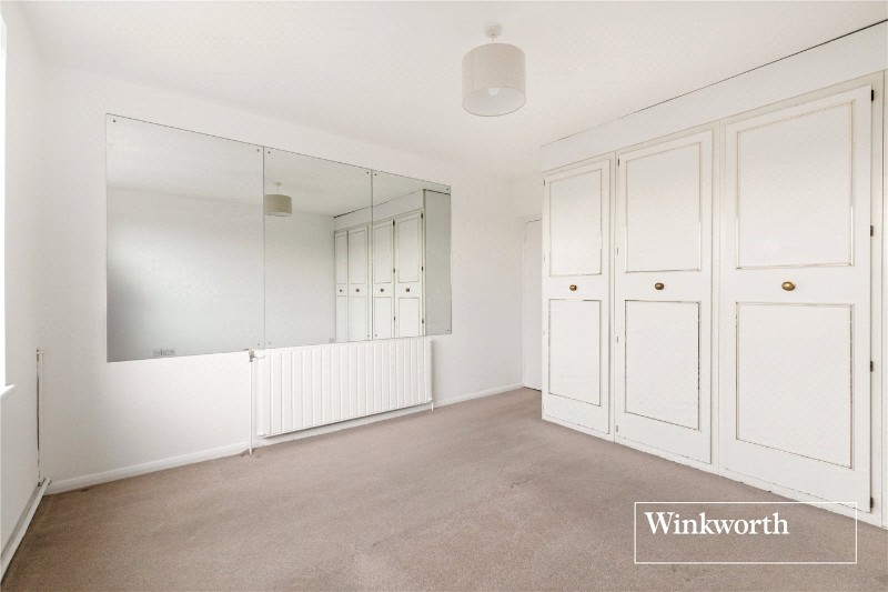 Holden Road, Woodside Park, London, N12