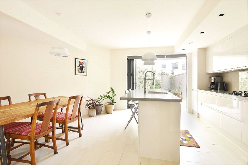 Crawthew Grove, East Dulwich, London, SE22