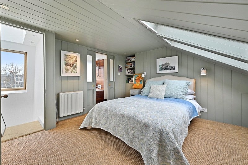 Bloemfontein Avenue, London, W12