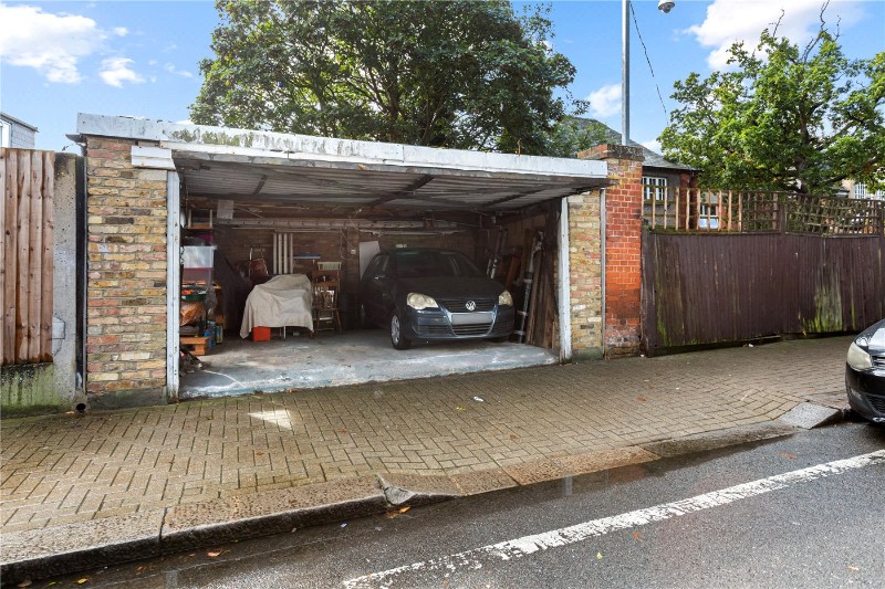 Nimrod Road, London, SW16