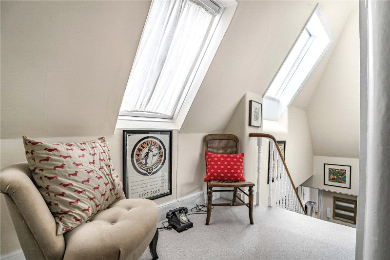 Ferme Park Road, London, N4