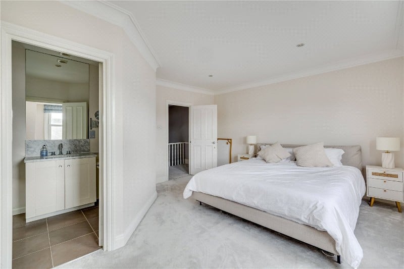 Dawes Road, London, SW6