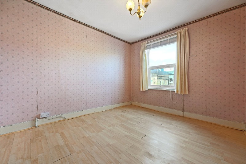 Gayford Road, London, W12
