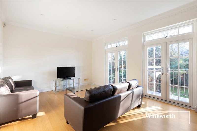 Charnwood Place, Whetstone, London, N20