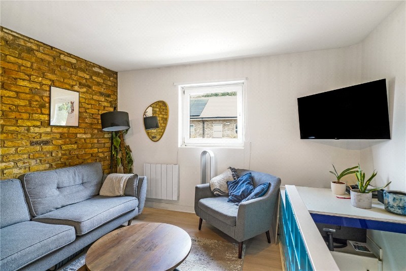 Archway Road, London, N6
