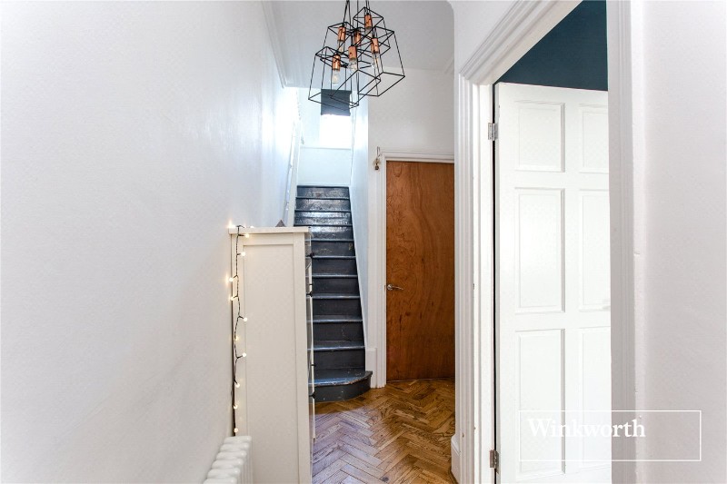 Gruneisen Road, Finchley, London, N3