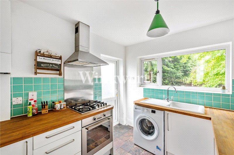 Palmerston Road, Wood Green, N22