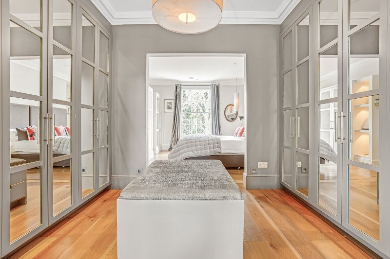 Castelnau, Barnes, London, SW13
