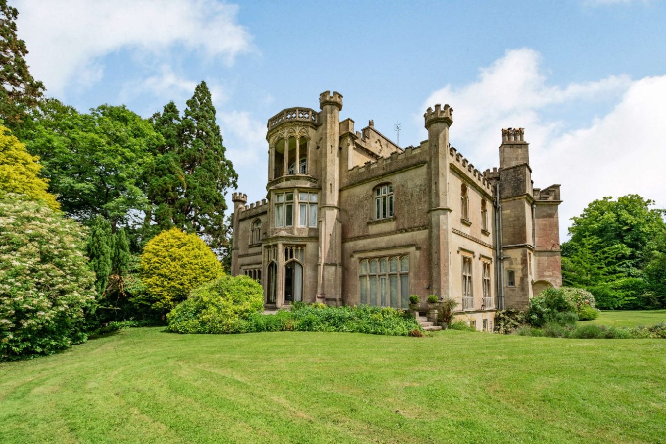 2 bedroom property for sale in Battlefields House, Lansdown, Bath, BA1