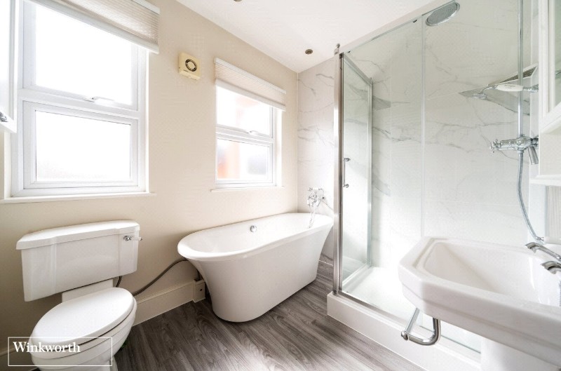 Chequers Road, Basingstoke, Hampshire, RG21