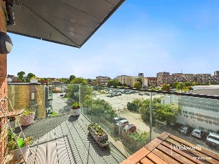 Oscar Wilde Road, Reading, Berkshire, RG1