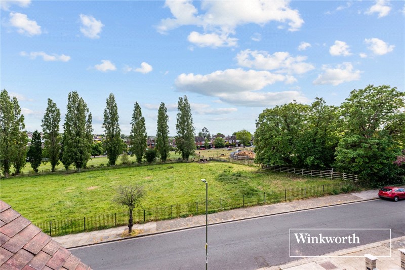 Fitzalan Road, Finchley, London, N3