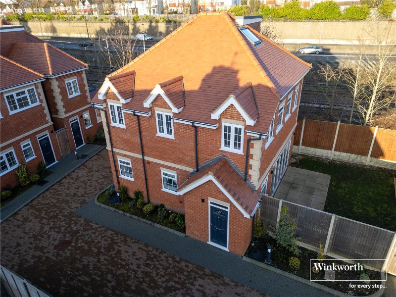 Maxwelton Close, Mill Hill, NW7