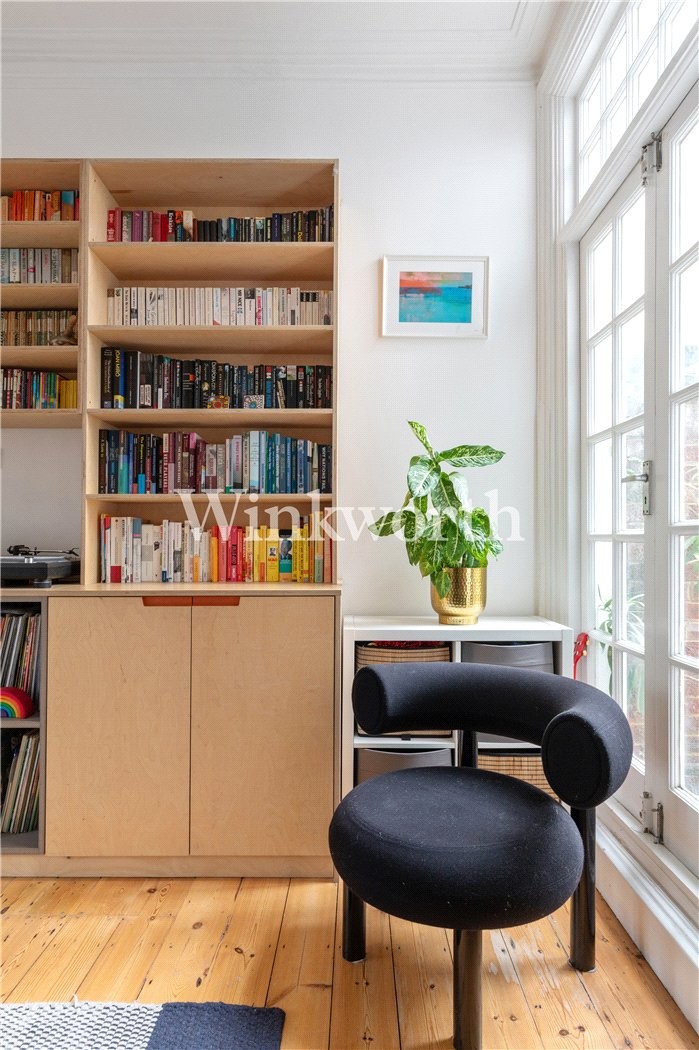 Warham Road, London, N4