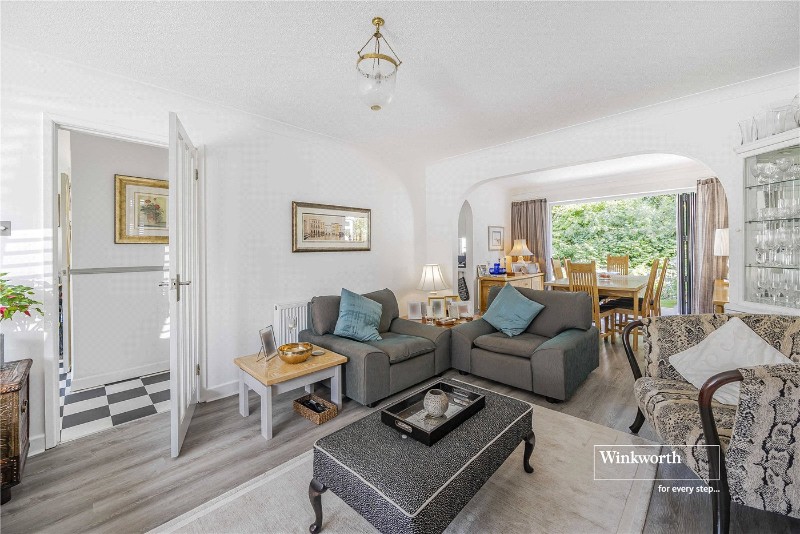 Bute Drive, Highcliffe, Christchurch, BH23
