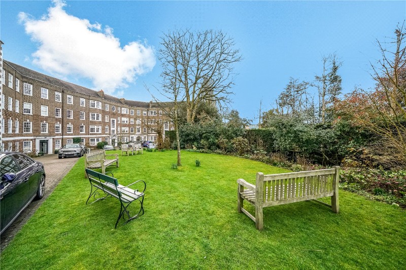 South Grove, London, N6