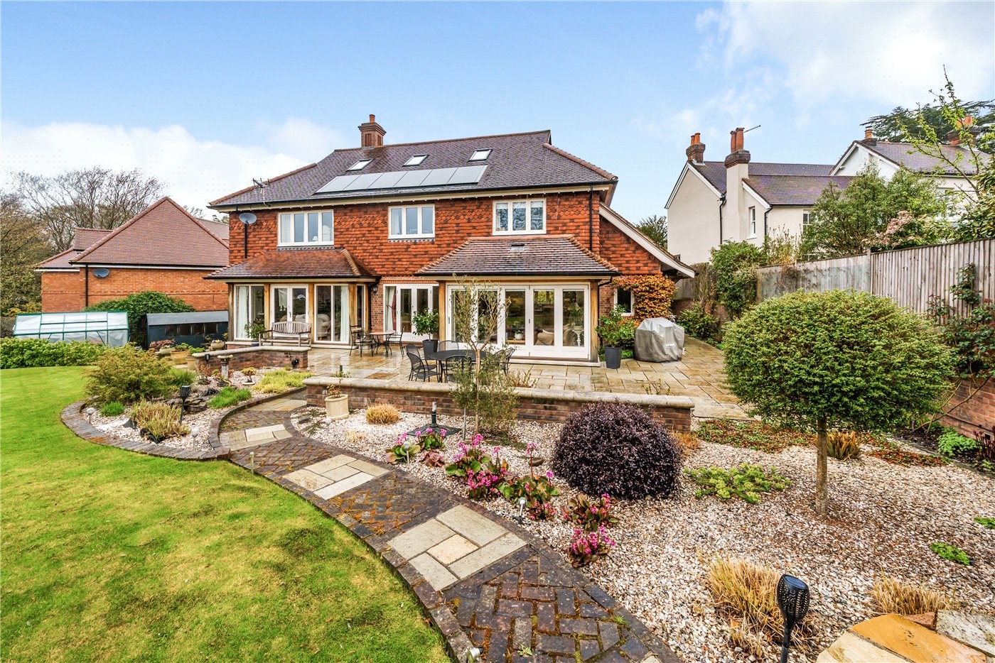 5 bedroom property for sale in Cherry Tree Walk, Rowledge, Farnham
