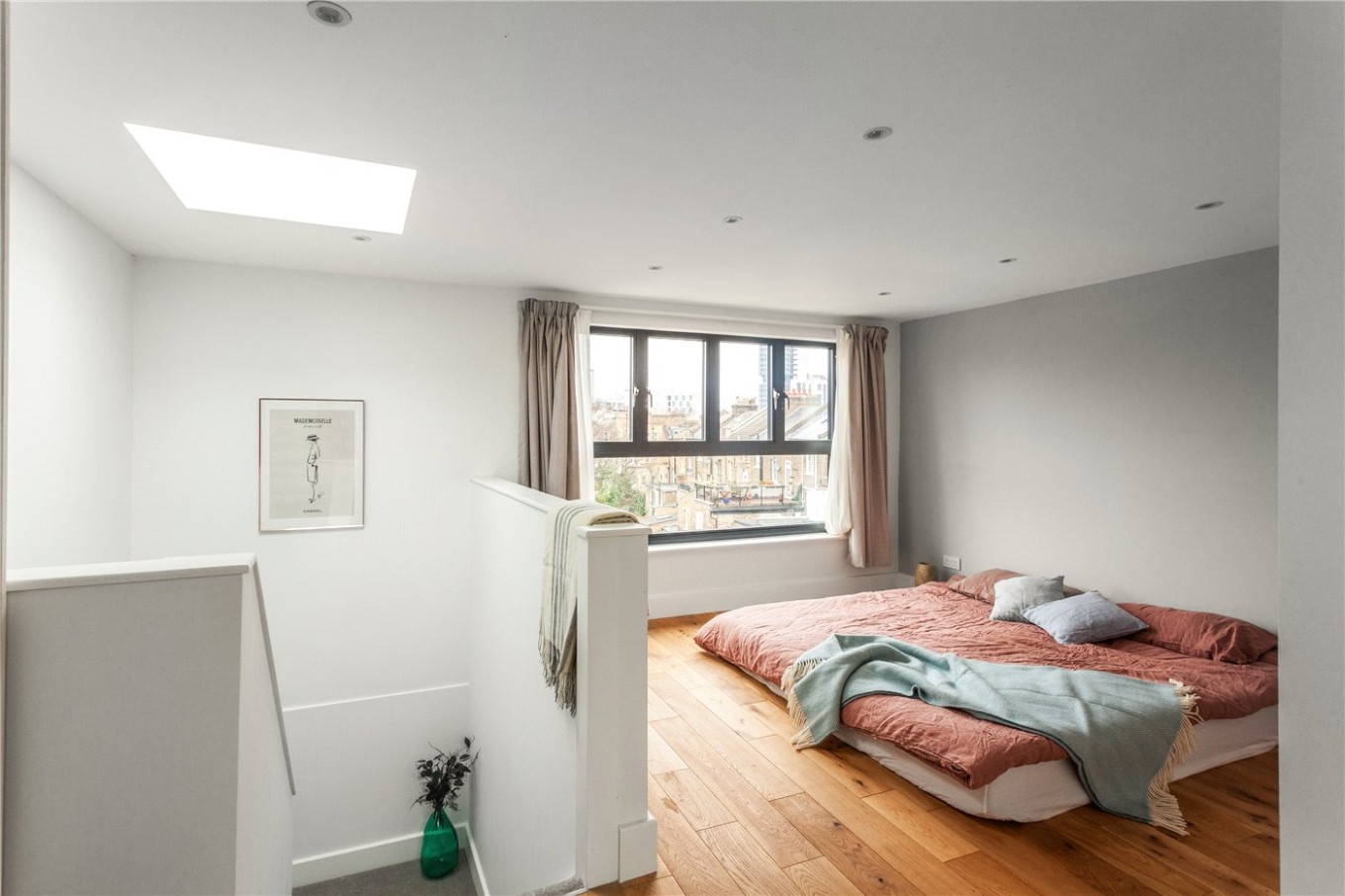 3 bedroom property for sale in Ambler Road, London, N4 (Ref HIH210456