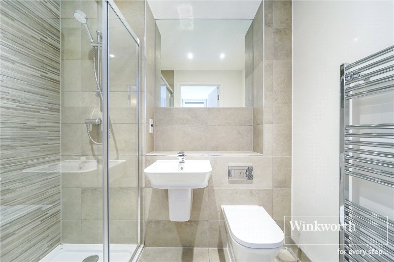 Baltic Avenue, Brentford, TW8