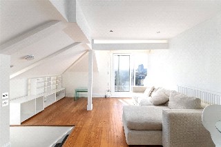 Highbury Hill, London, N5