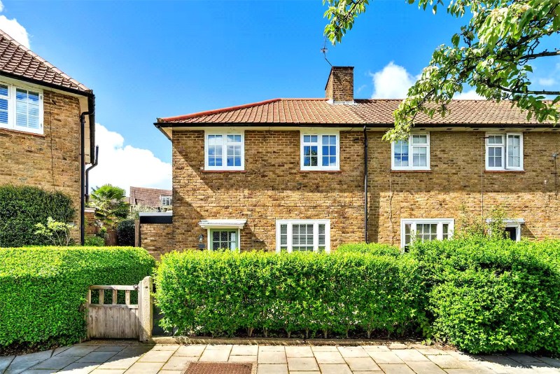 Huntingfield Road, London, SW15