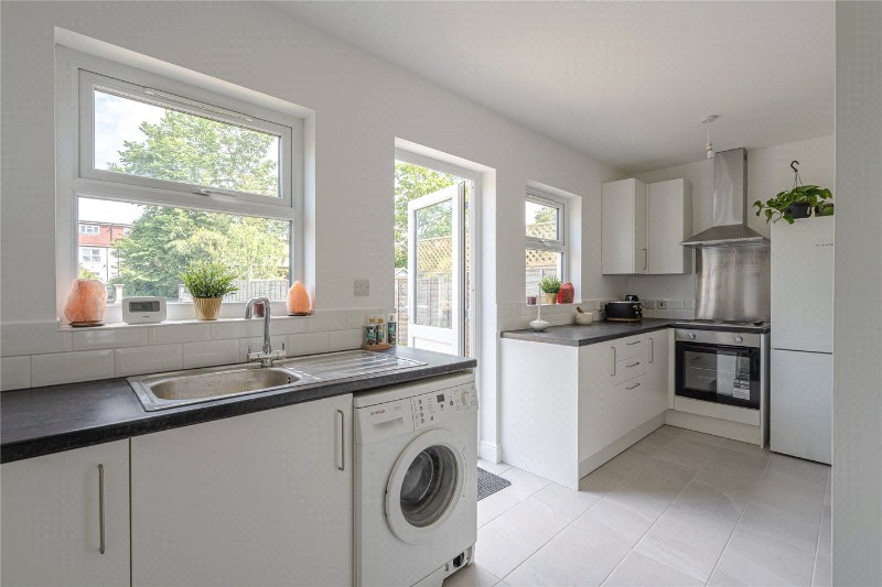 Dalmeny Avenue, London, SW16