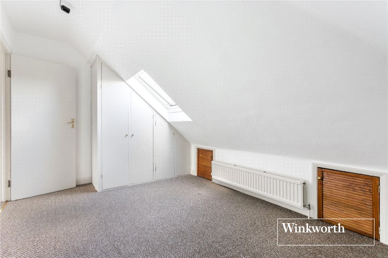 Hutton Grove, North Finchley, London, N12