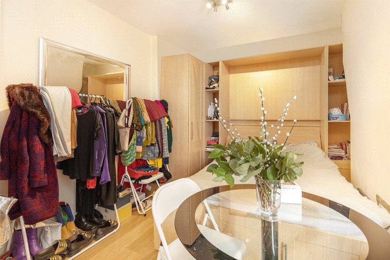 Hunter Street, London, WC1N