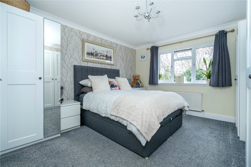 Burmor Close, Bourne, Lincolnshire, PE10