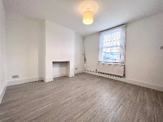 Brighton Road, Surbiton, KT6