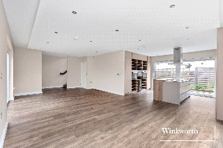 Barnet Road, Arkley, EN5