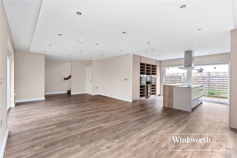 Barnet Road, Arkley, EN5