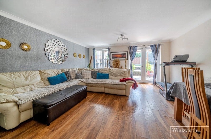 Elizabeth Avenue, Bagshot, Surrey, GU19